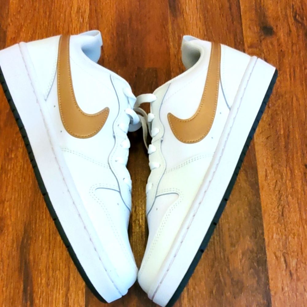 Nike Court Borough Low 2 'Metallic Red Bronze' - GS 7 (Women US 8.5)